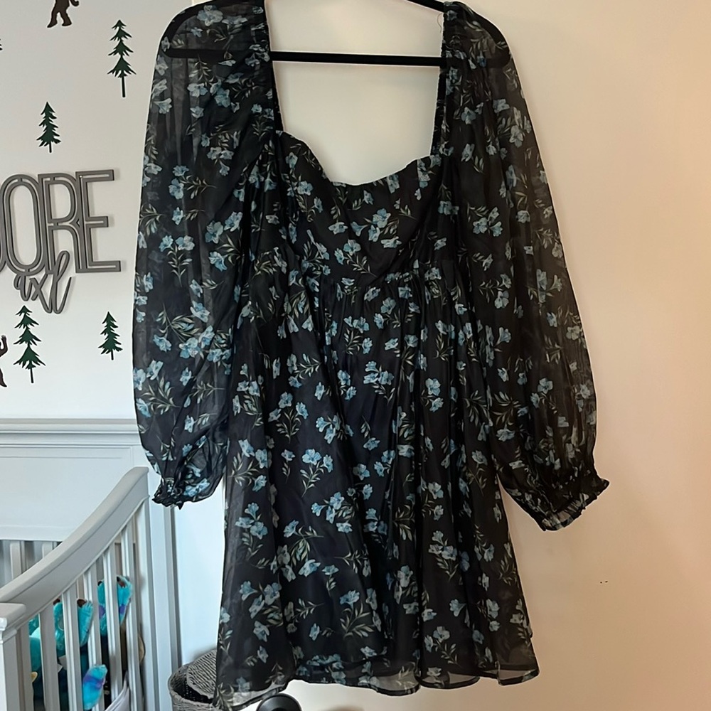 NWT Lulus dress